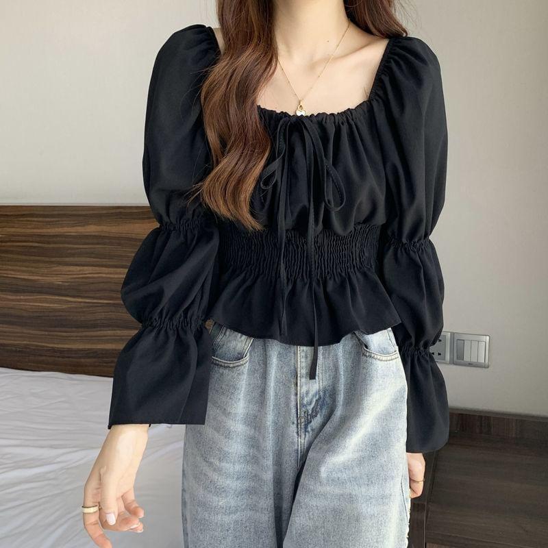 Puff-Sleeve Plain Bow Peplum Blouse Product Image