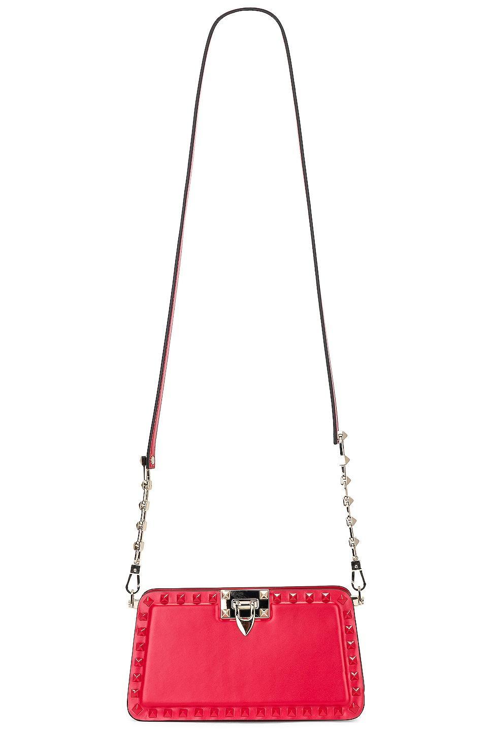 Valentino Garavani Rockstud Clutch Ivory.. Product Image