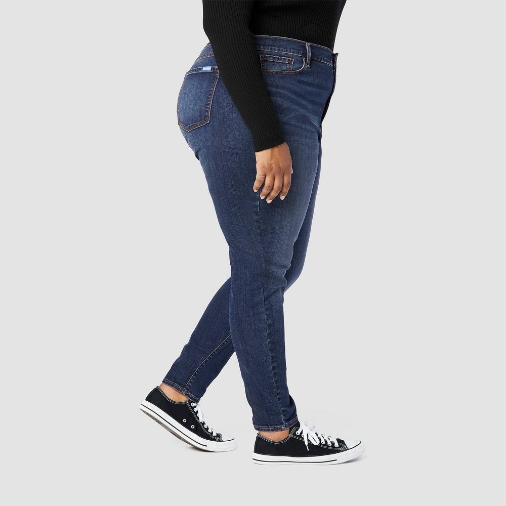 DENIZEN from Levis Womens Plus Size High-Rise Skinny Jeans Product Image