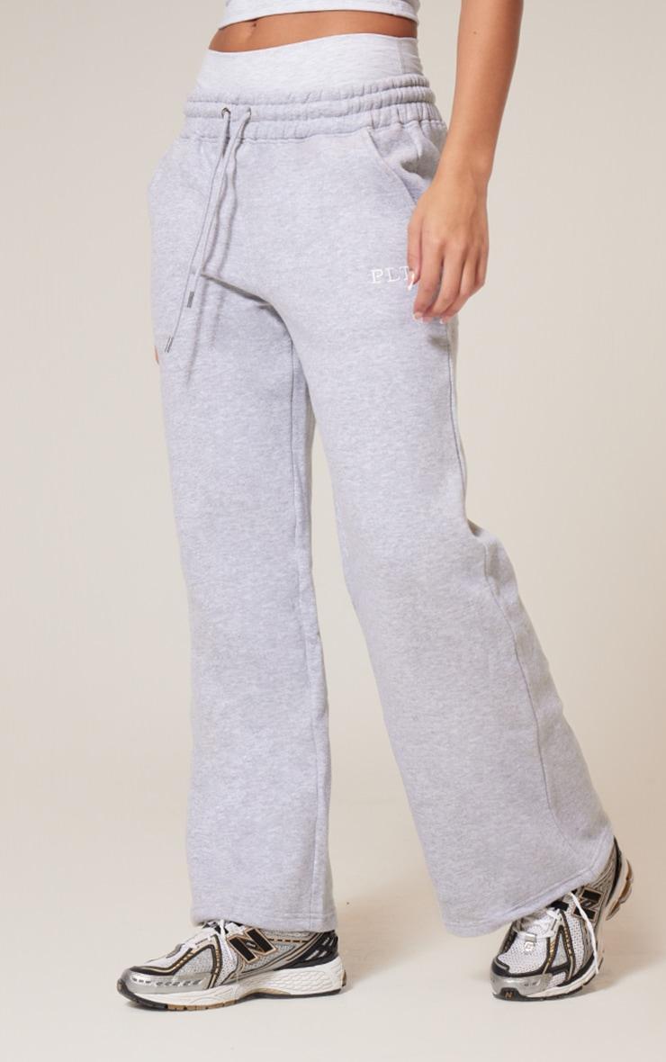 PRETTYLITTLETHING Ash Grey Oversized Low Rise Wide Leg Joggers Product Image