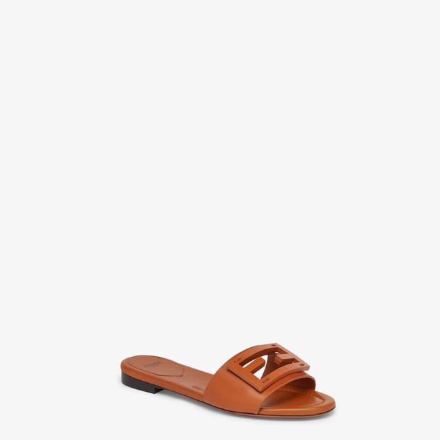 BaguetteBrown leather slides Product Image