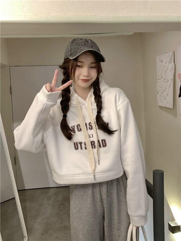 Lettering Drawstring Fleece-Lined Crop Hoodie Product Image