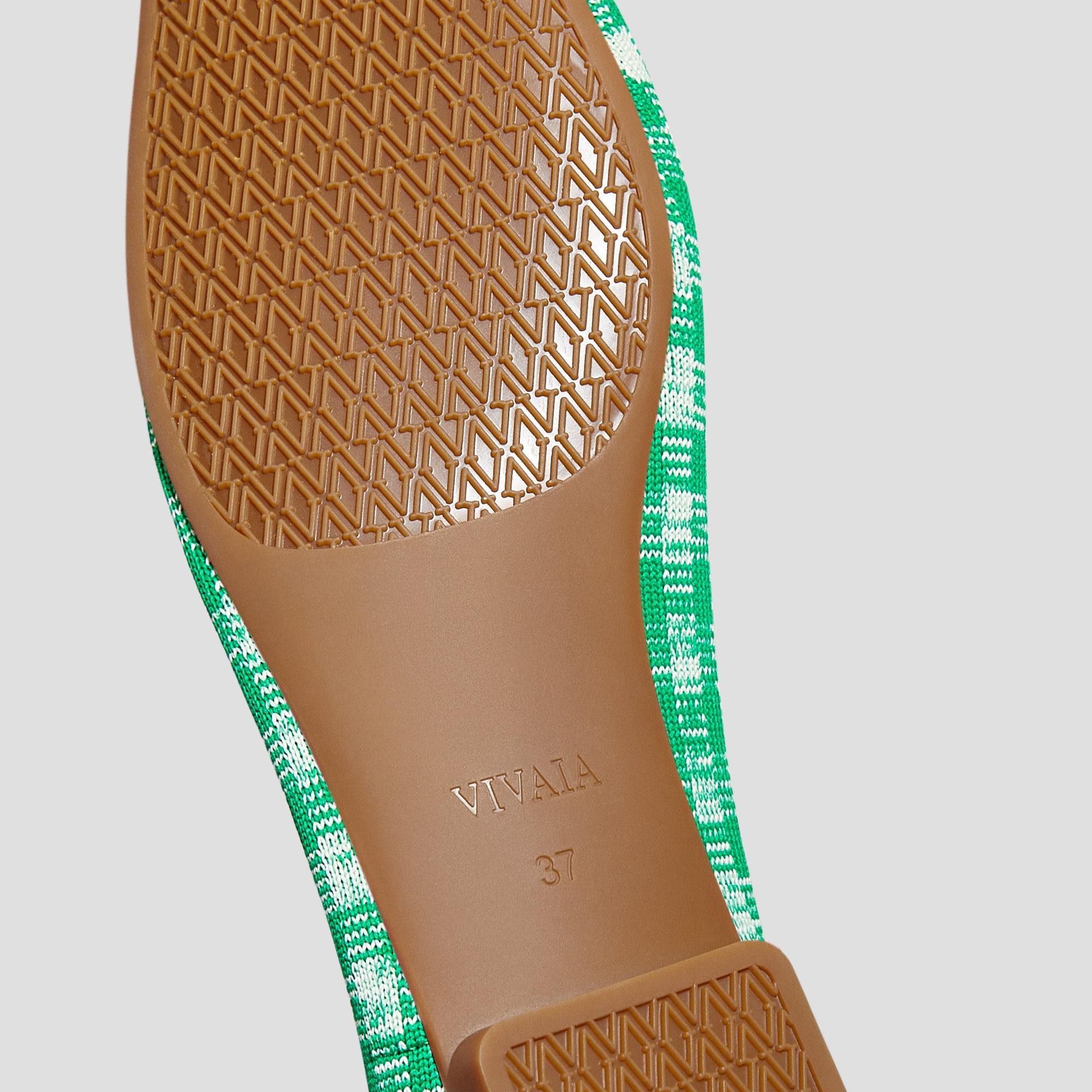 Square-Toe V-Cut Flats (Margot 2.0) Product Image