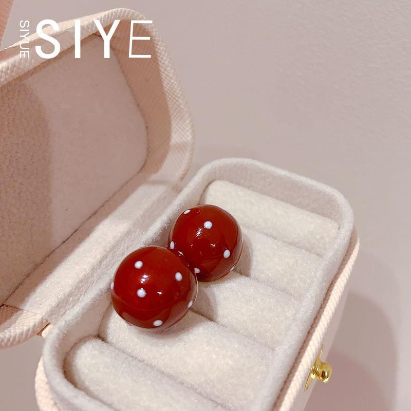 Dotted Bead Stud Earring Product Image