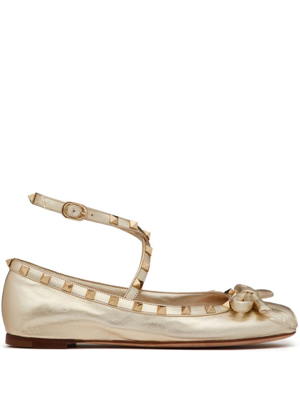 Rockstud Leather Ballerina Shoes In Silver Product Image