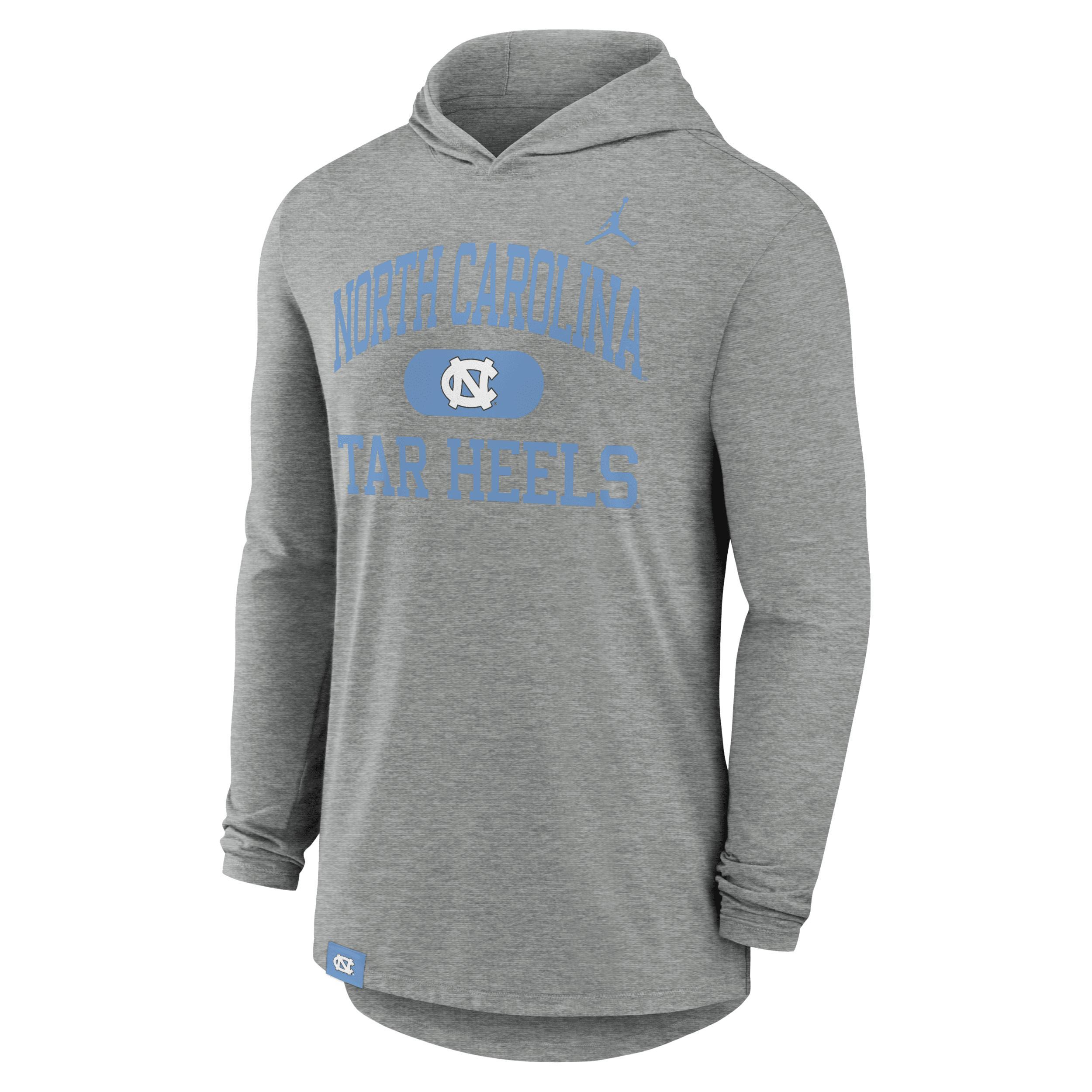 North Carolina Tar Heels Blitz Nike Mens Dri-FIT College Long-Sleeve Hooded T-Shirt Product Image