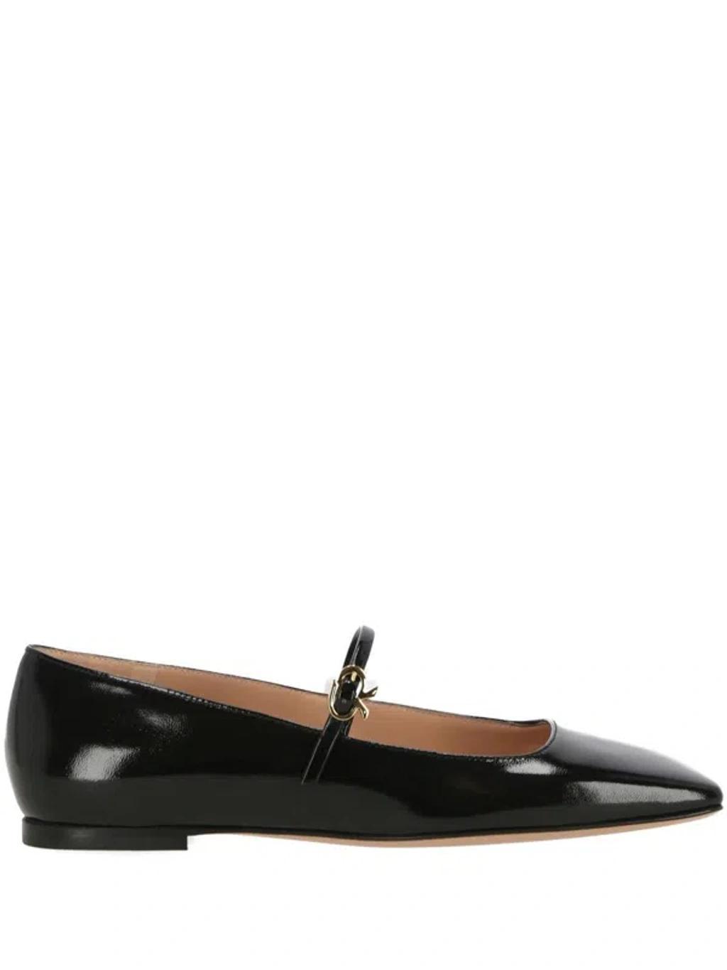 GIANVITO ROSSI Flat Shoes In Black Product Image