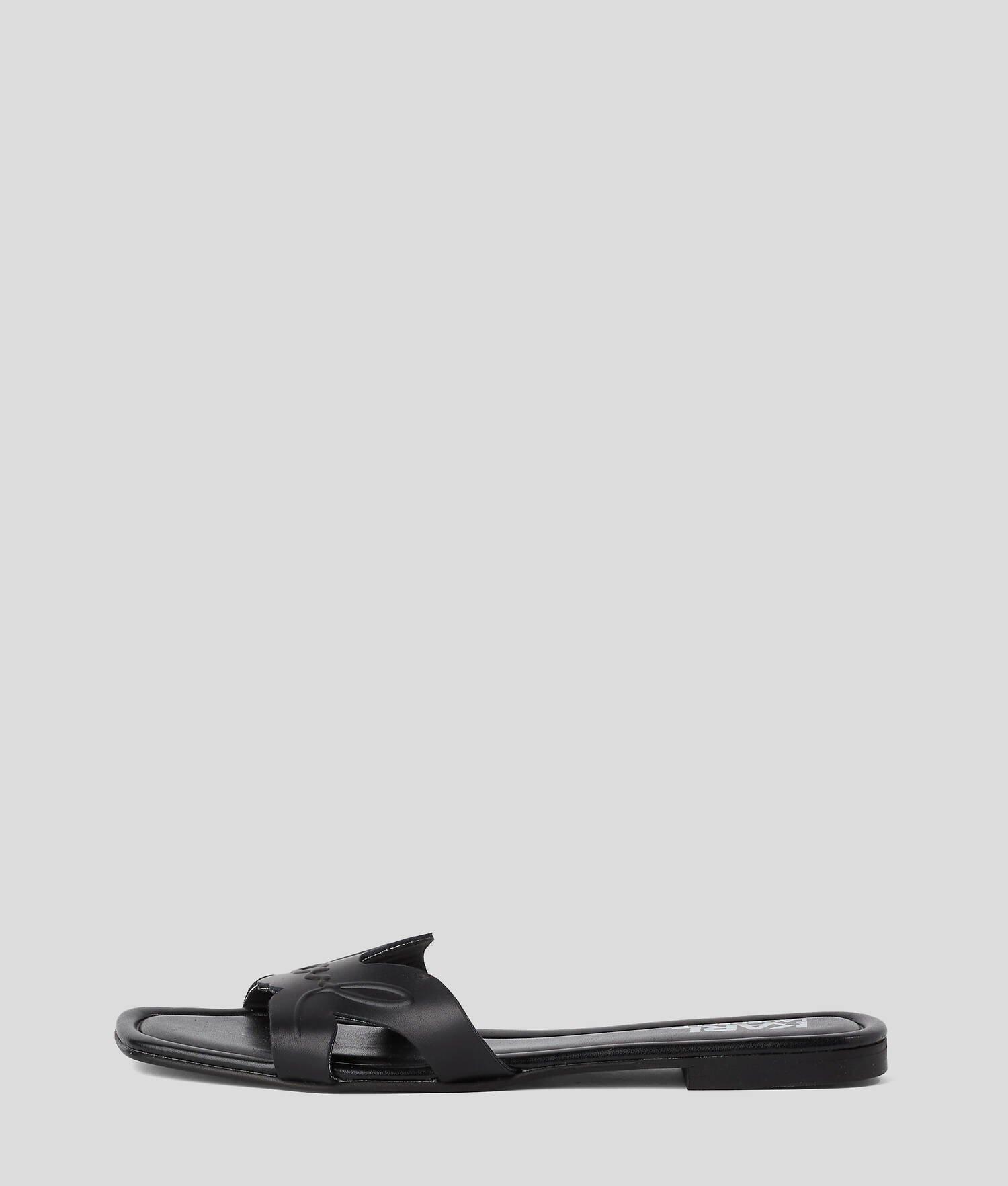 BRIO SIGNATURE CUT-OUT SANDALS Product Image