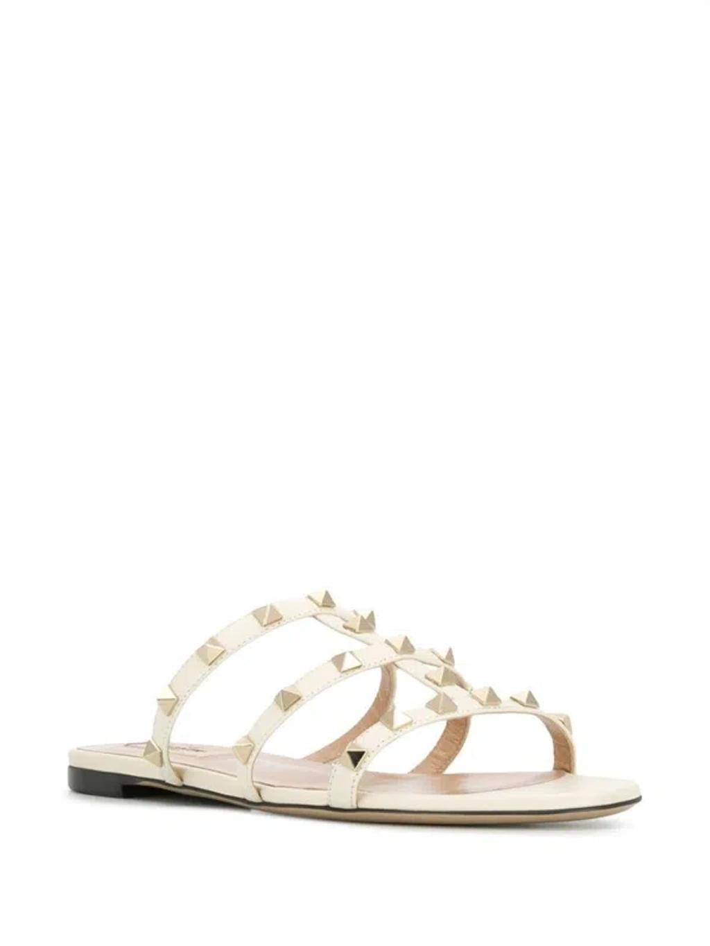 Rockstud Leather Slides In Light Ivory Product Image