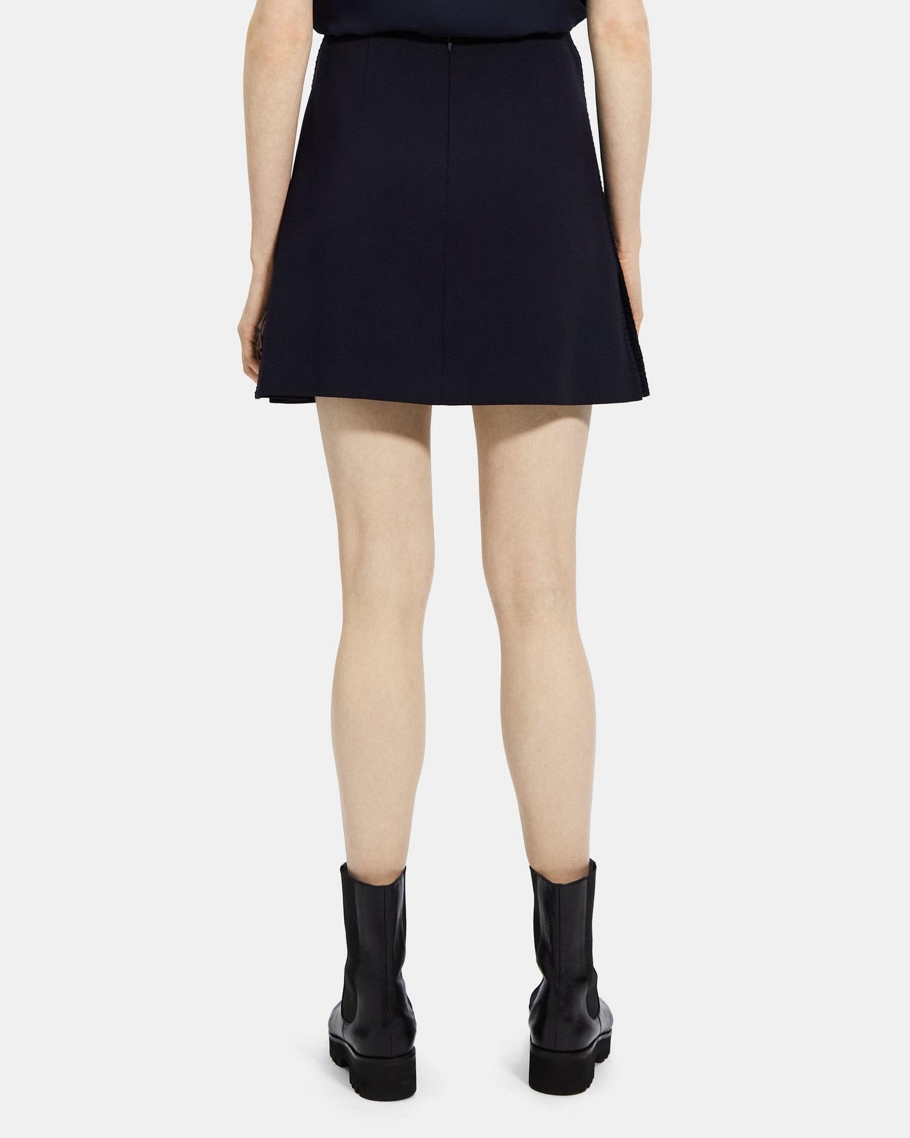 Mini Skirt in Crepe Product Image