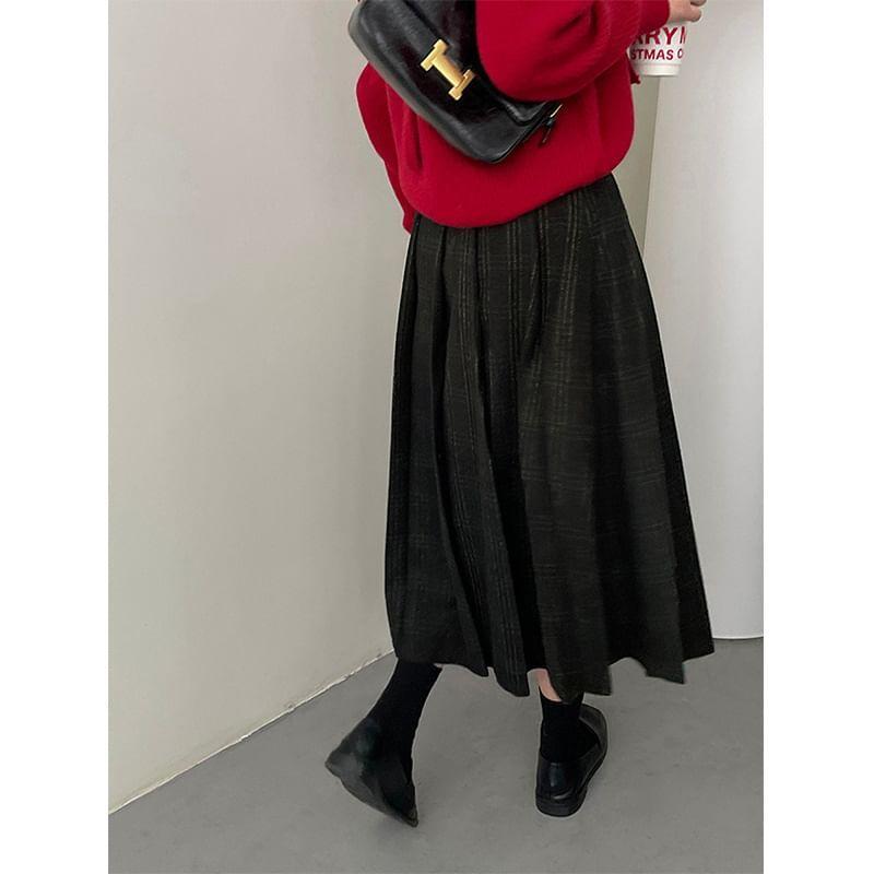 High Waist Plaid Pleated Midi A-Line Skirt Product Image