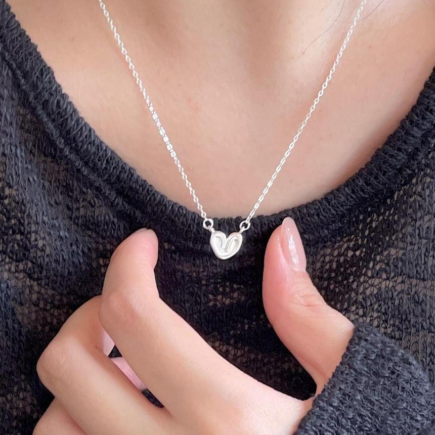 Heart Pendant S925 Sterling Silver Choker Product Image