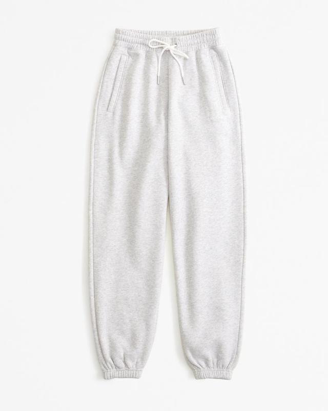 Logo Essential Sunday Sweatpant Product Image