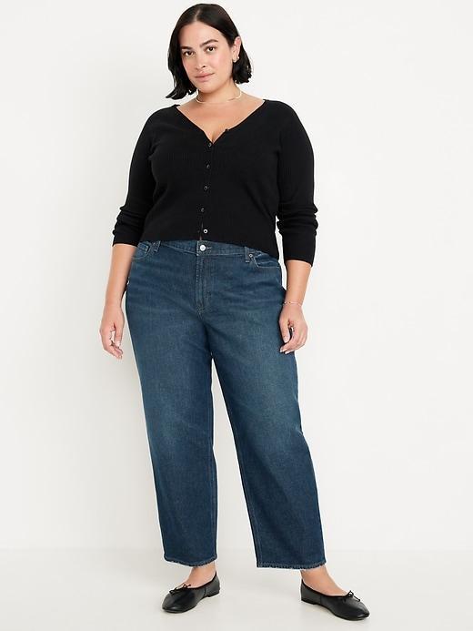 Mid-Rise Boyfriend Ankle Jeans Product Image