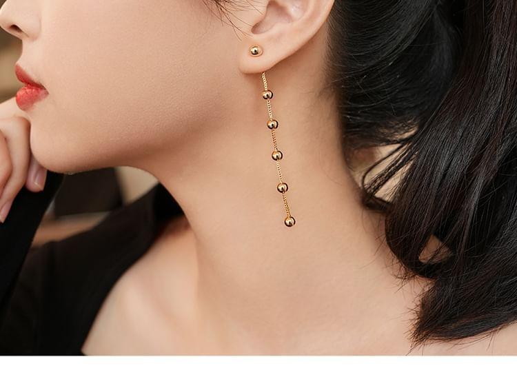 Bead Ear Jacket Product Image