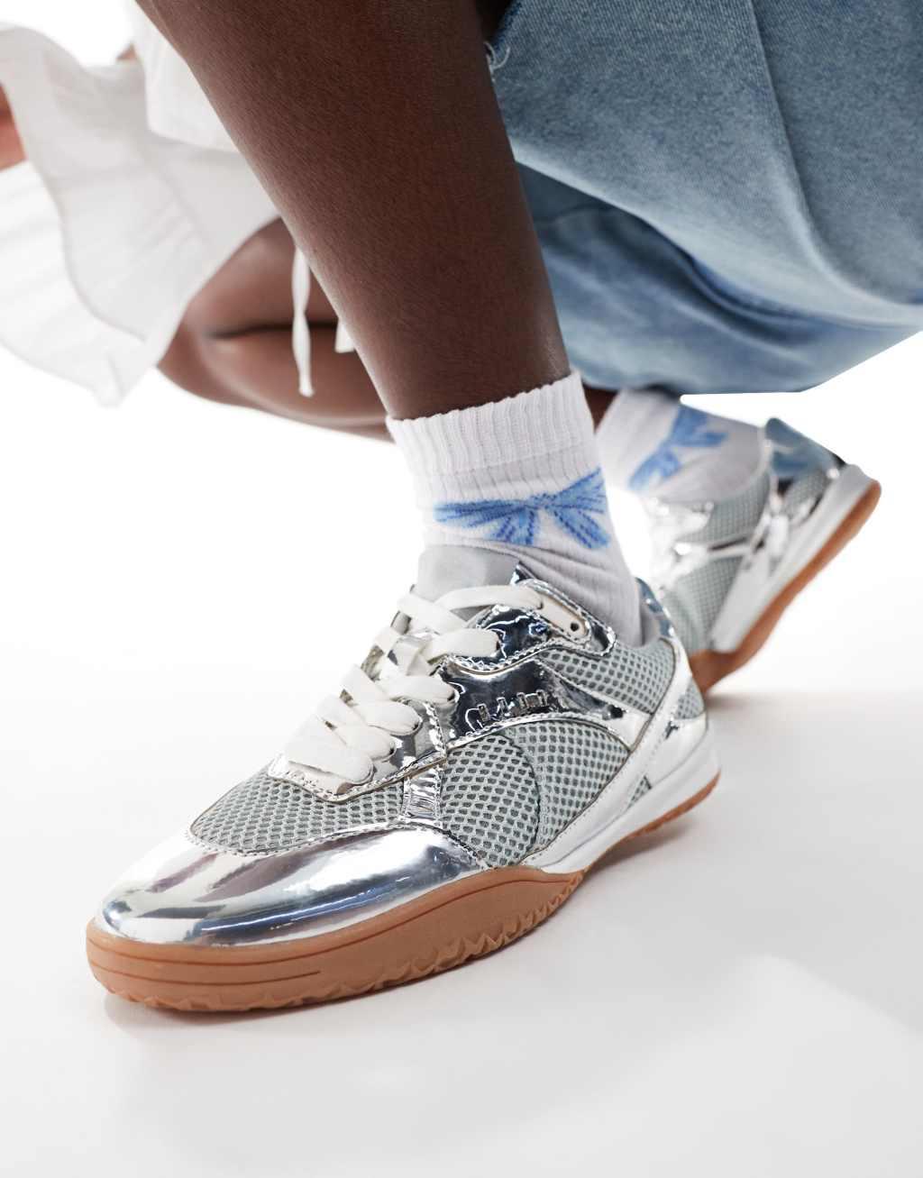 ASOS DESIGN Downtime soccer style sneakers in silver Product Image