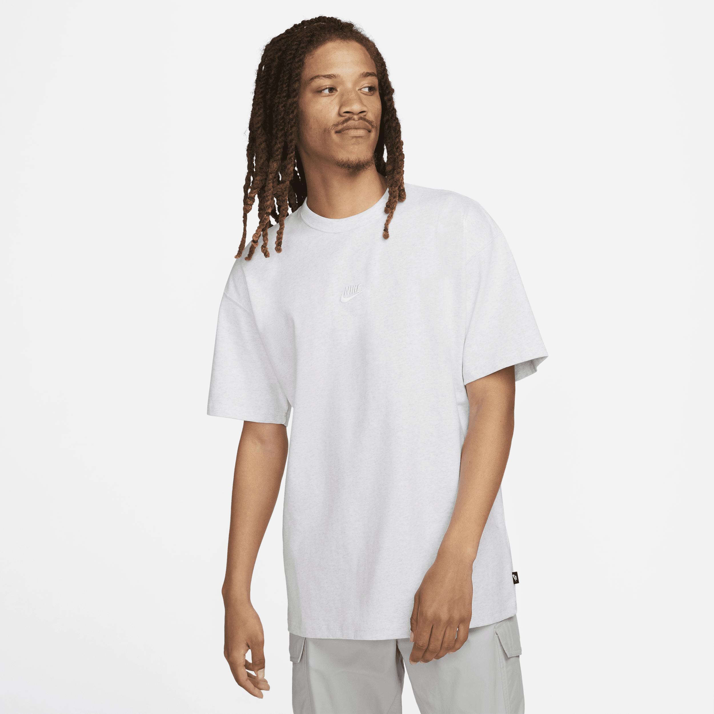 Nike Premium Essentials T-shirt in gray  Product Image