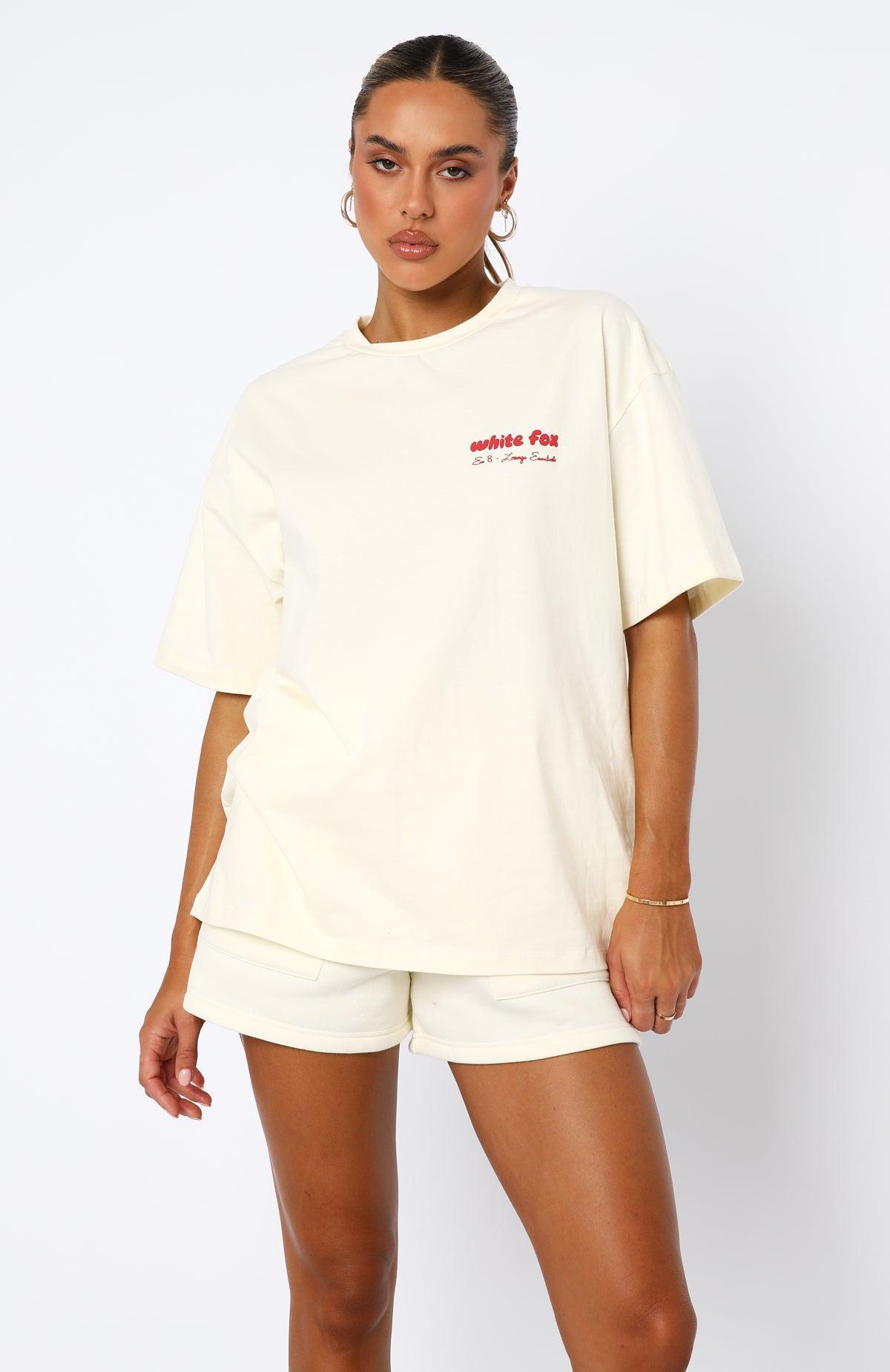 Era 8 Oversized Tee Cherry Cream Product Image