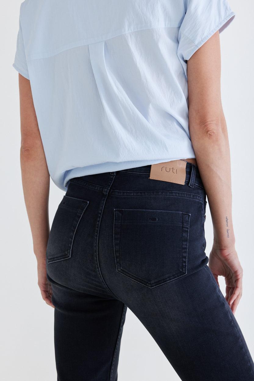 The Iconic Fitted Jeans Product Image