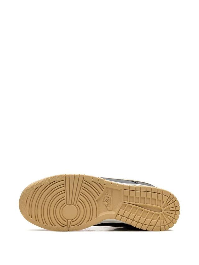 Dunk Low Retro "sesame" Sneakers In Black Product Image