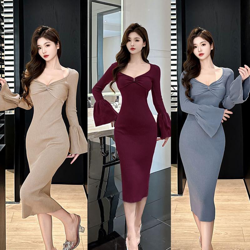 Flare-Sleeve V-Neck Plain Knit Midi Sheath Dress Product Image