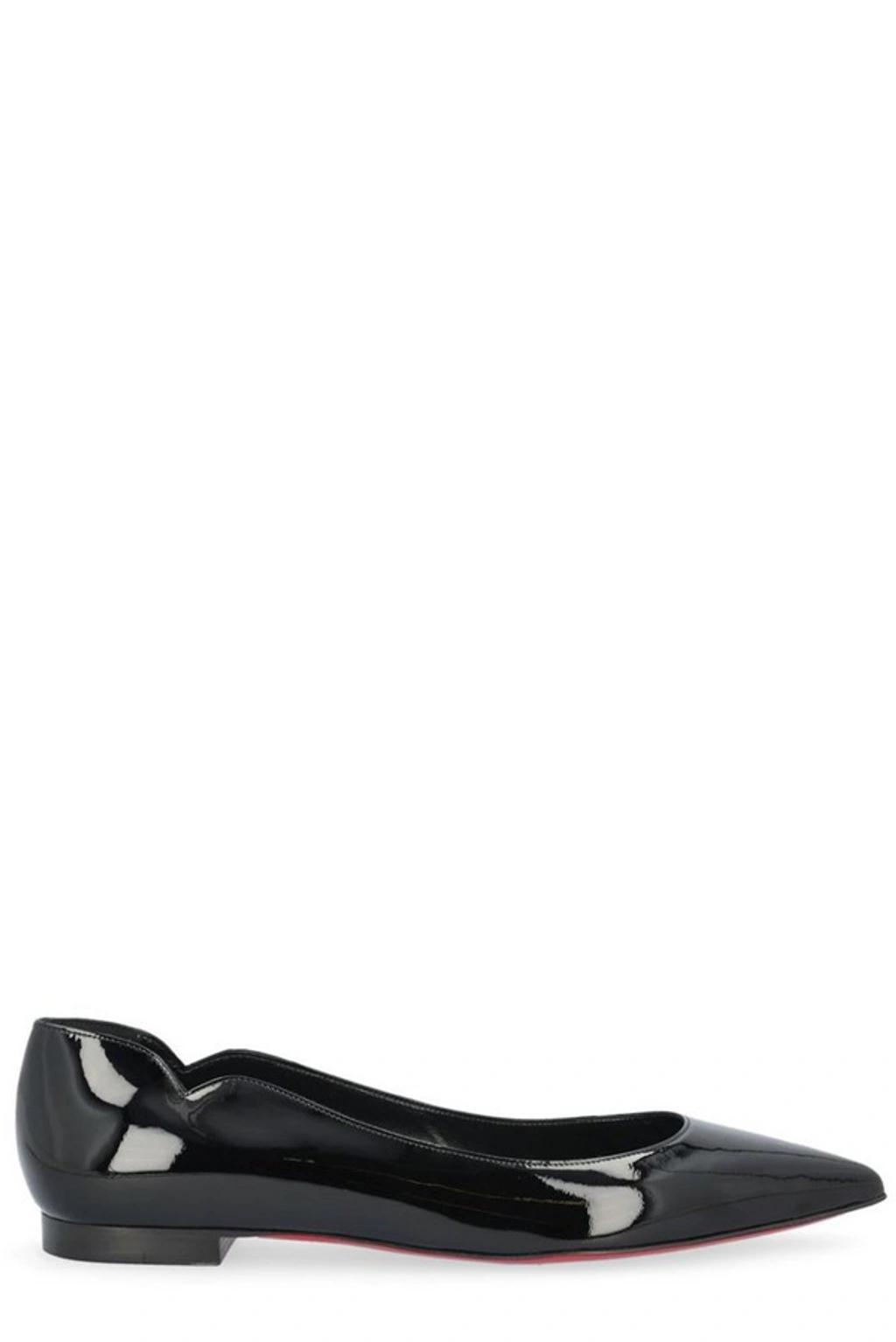 Hot Chickita Flat Shoes In Black Product Image