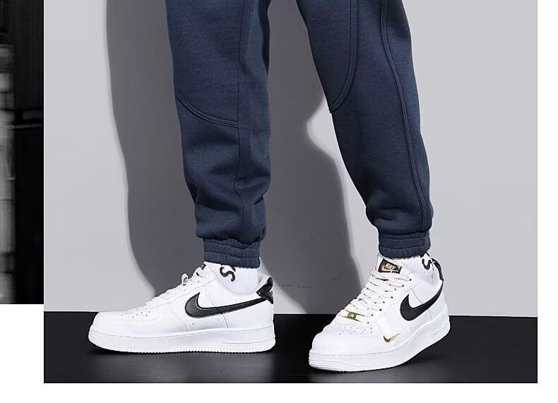 Drawstring Waist Plain Sweatpants Product Image