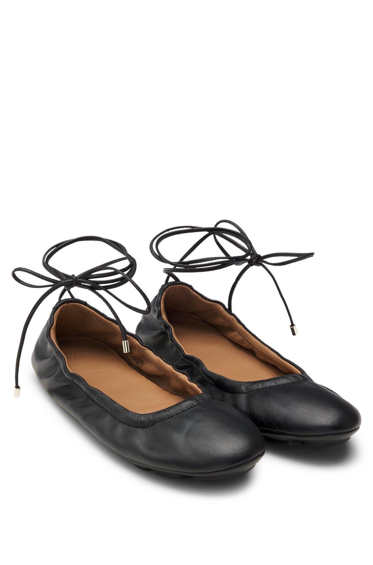 Nappa-leather ballerina pumps with Double B monogram Product Image