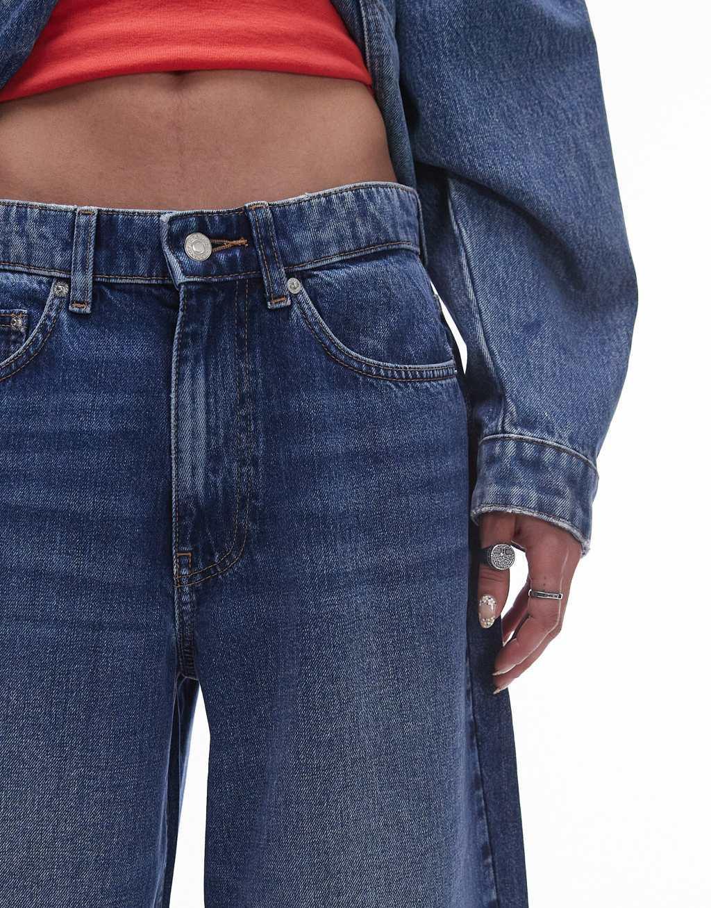 Topshop Gilmore low slung boyfriend jeans in rich blue Product Image