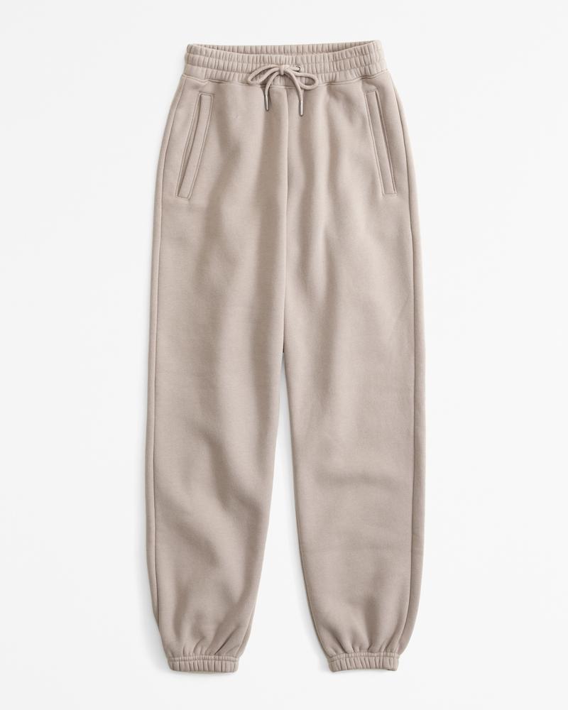 Essential Sunday Sweatpant Product Image