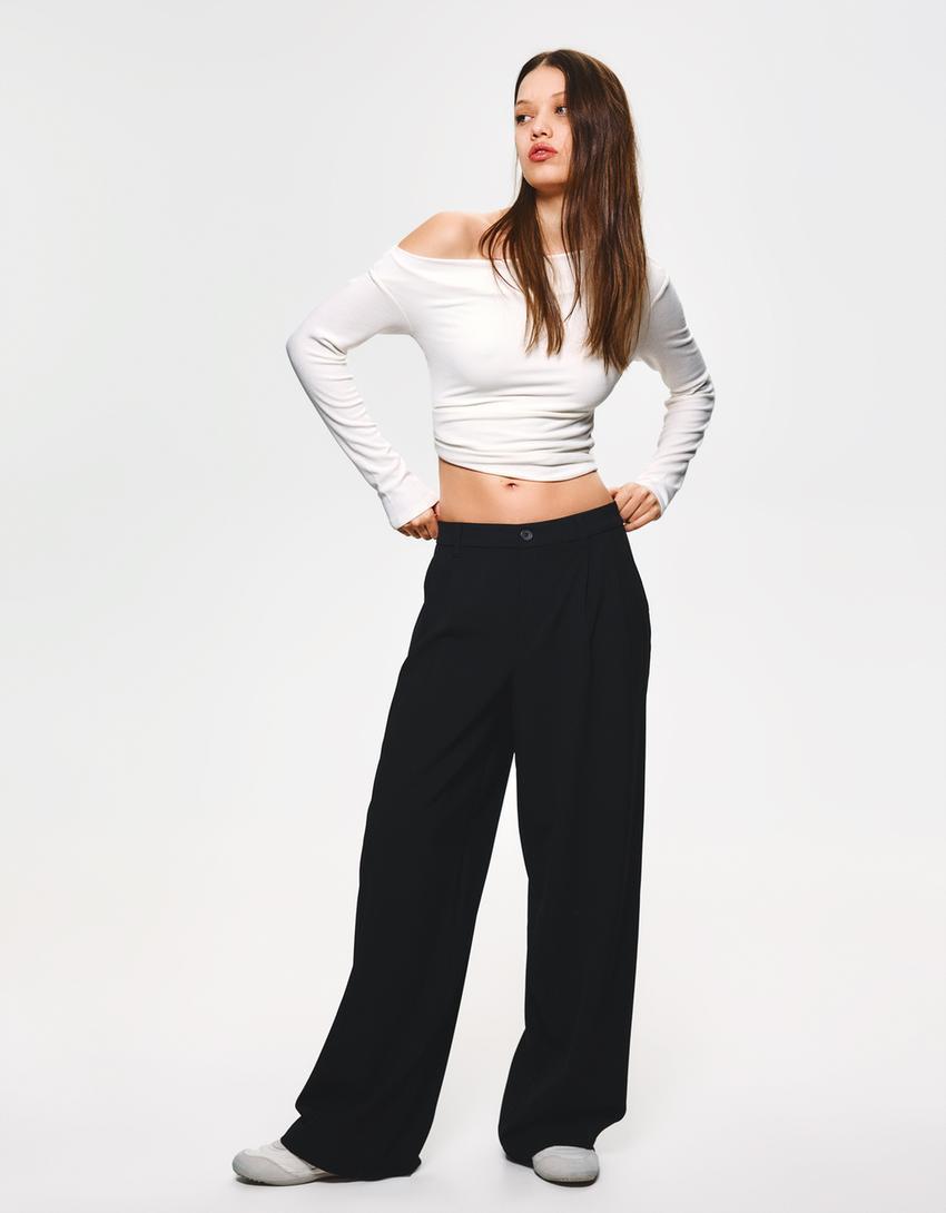 Low-rise baggy pants Product Image