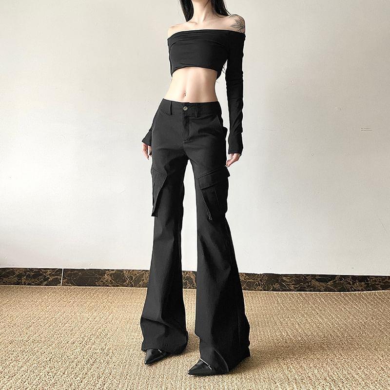 Low Rise Plain Wide Leg Cargo Pants Product Image