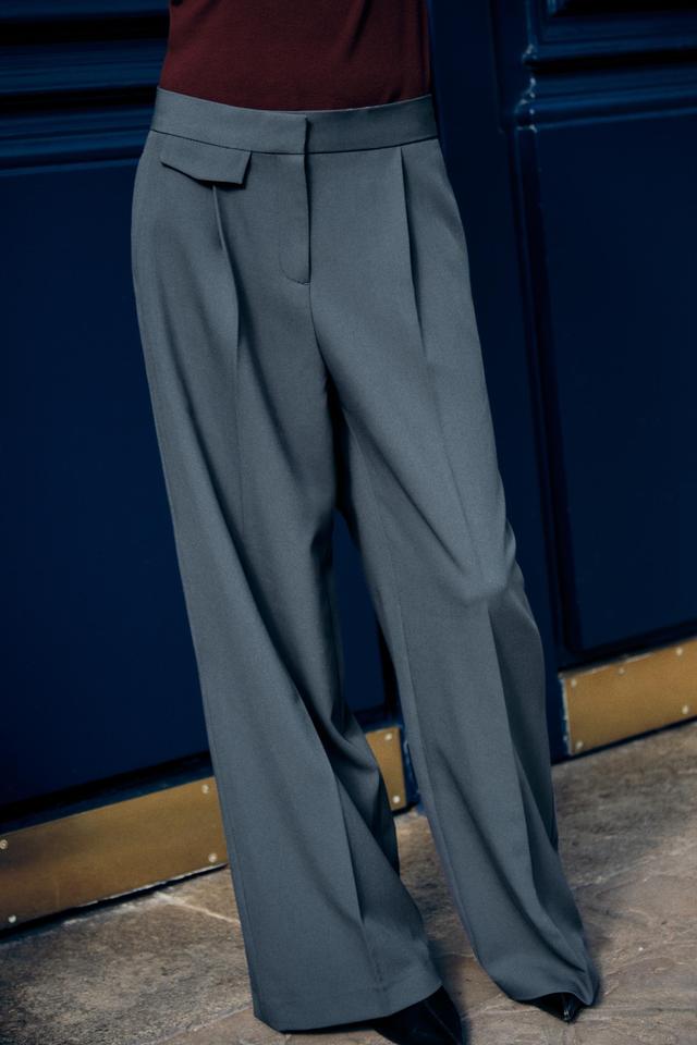 WIDE LEG PANTS WITH DARTS Product Image