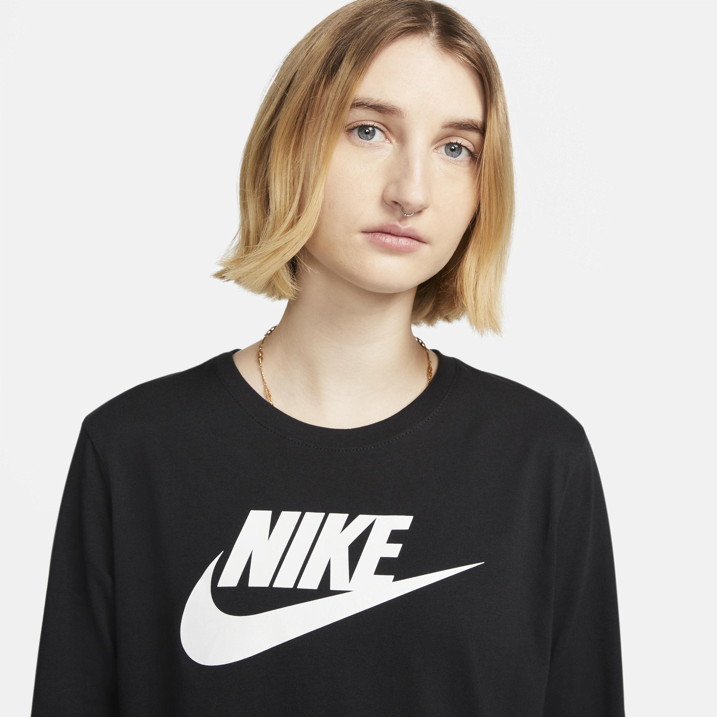 Women's Nike Sportswear Essentials Long-Sleeve Logo T-Shirt Product Image