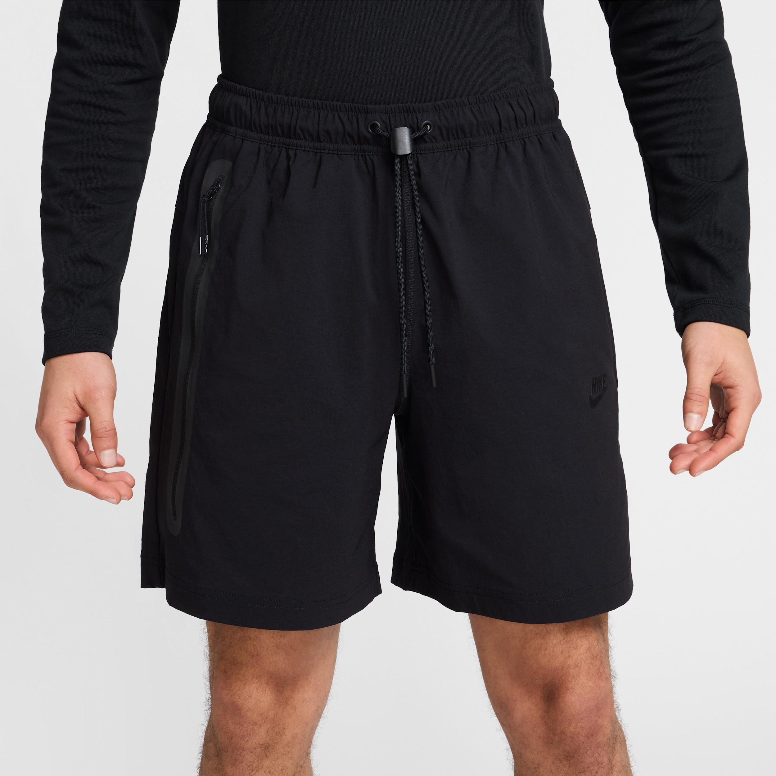 Nike Men's Tech Woven Shorts Product Image