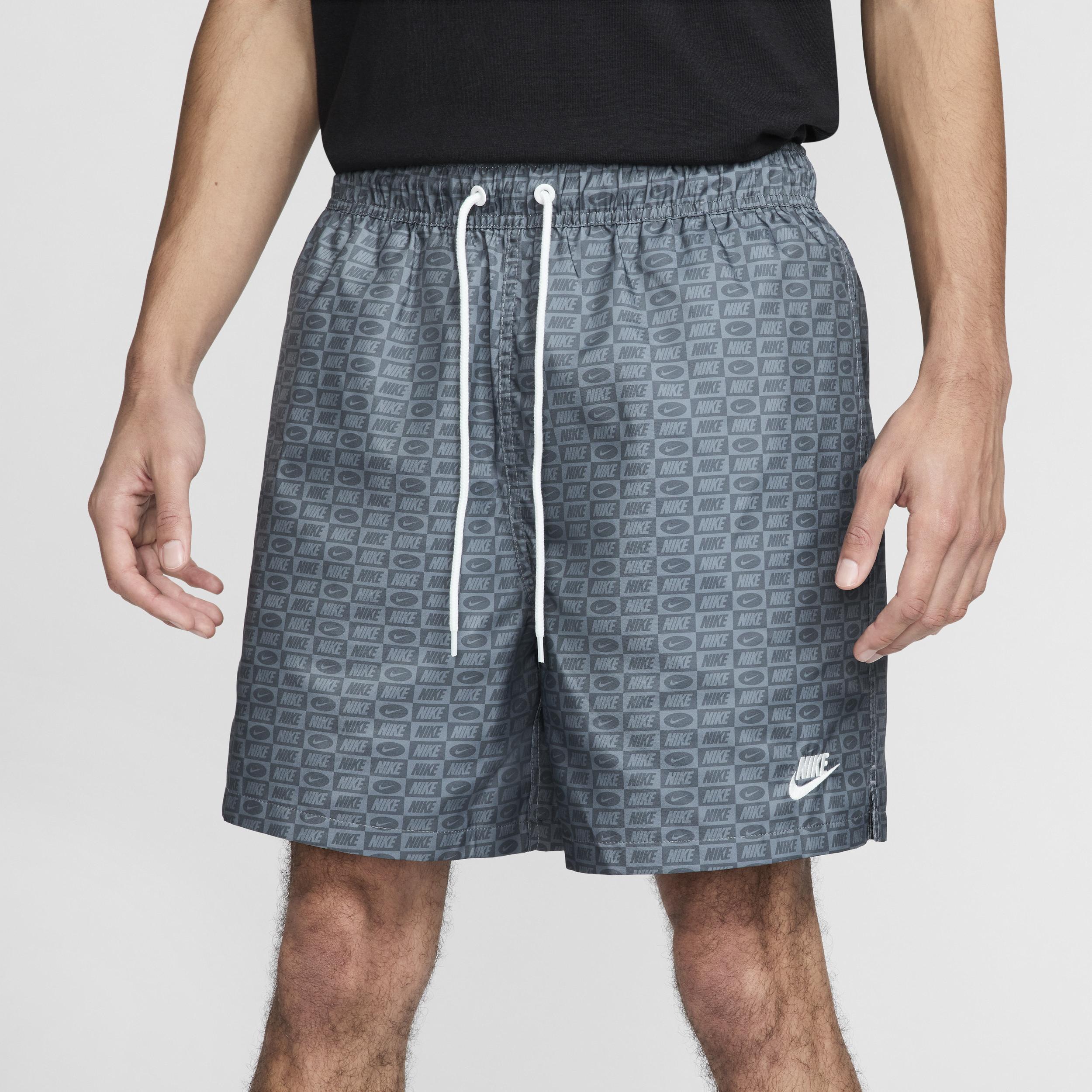 Nike Club Men's Lined Flow Shorts Product Image