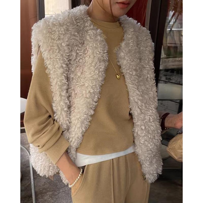 Round Neck Plain Fluffy Open Front Vest Product Image