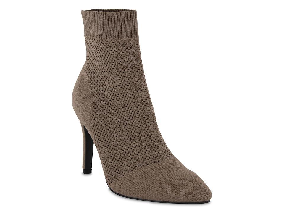 MIA Mckinley (Dark Sand) Women's Shoes Product Image