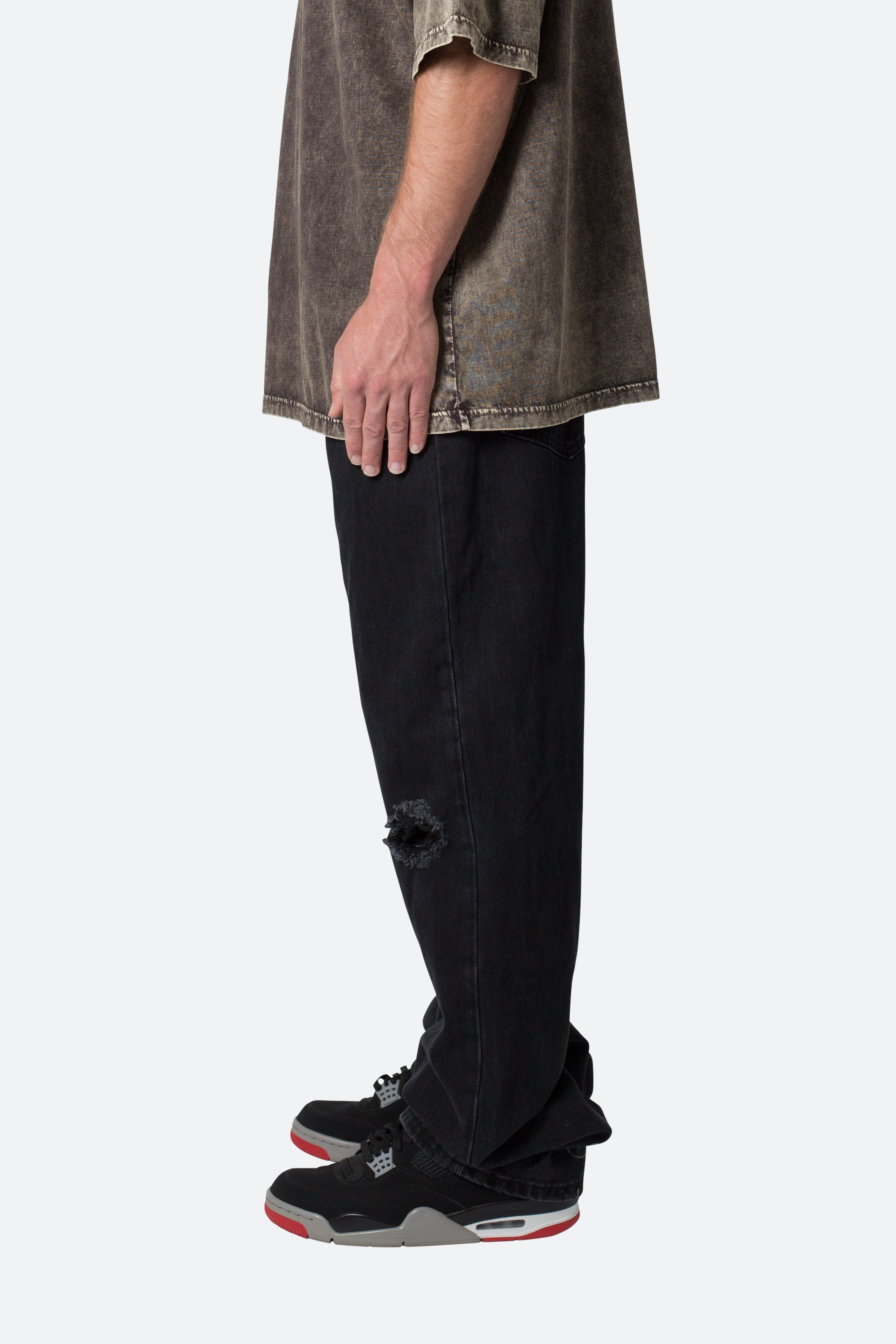 Knee Distressed Ultra Baggy Denim - Black Product Image