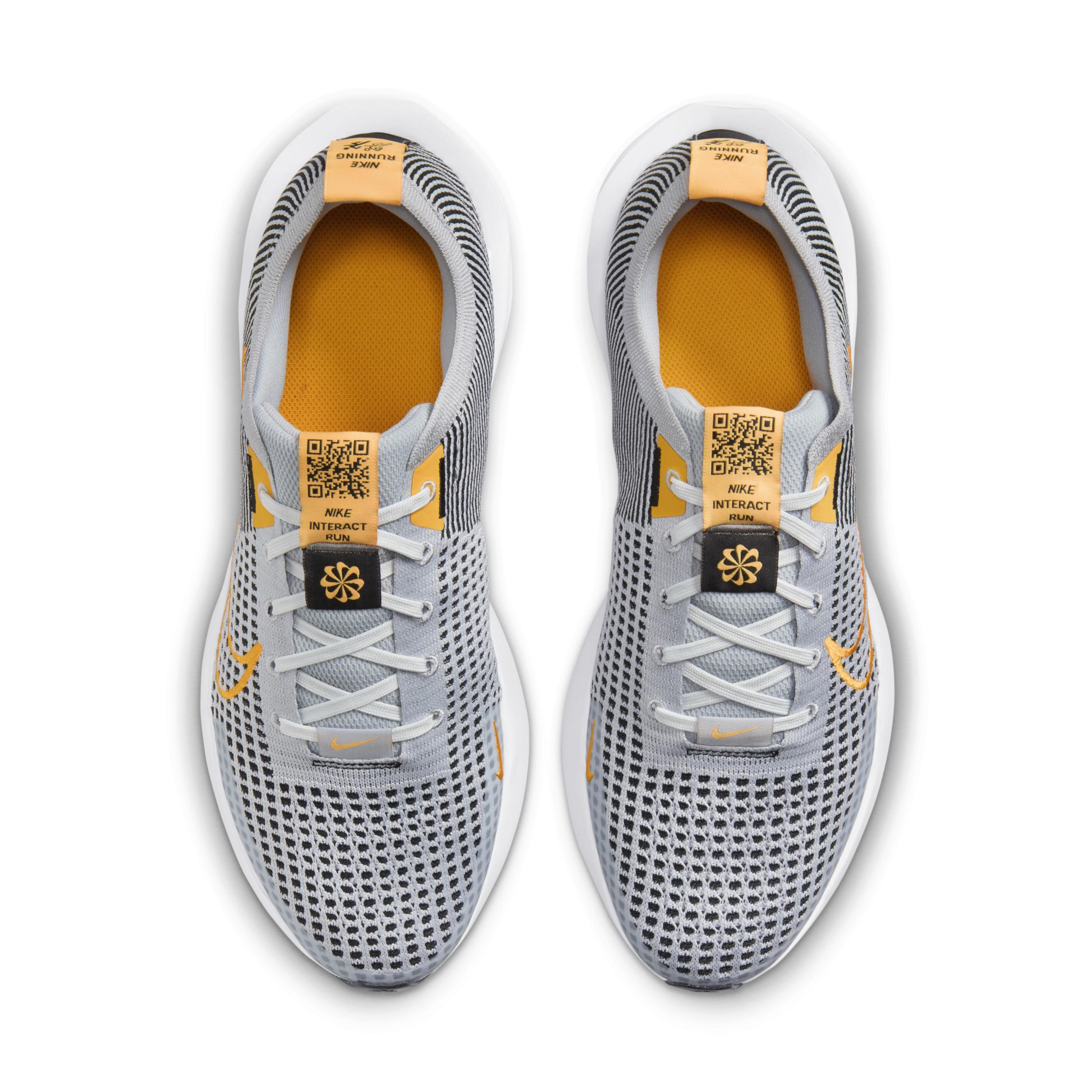 Nike Mens Interact Run Road Running Shoes Product Image