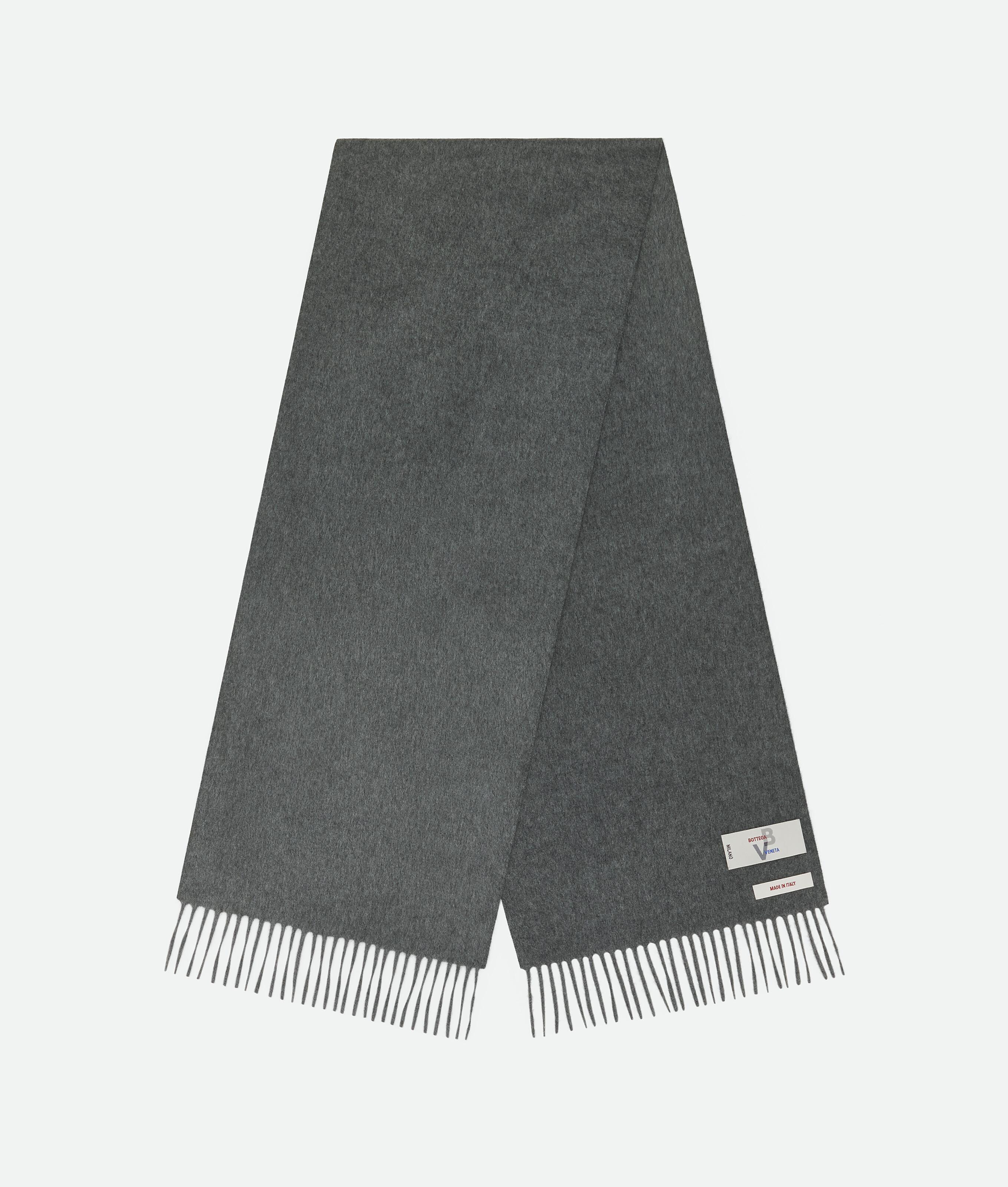 Women's Cashmere Scarf in Mid grey Product Image