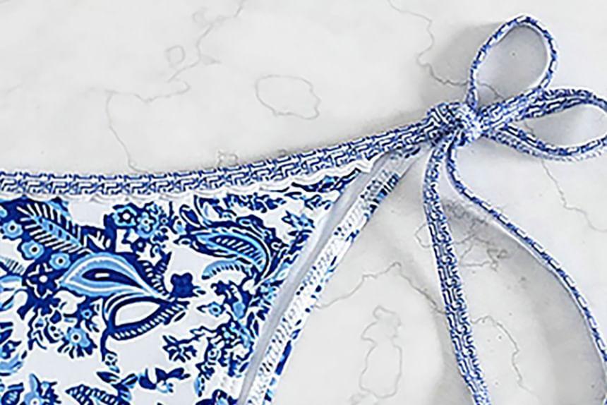 Set: Halter Floral Print Bikini Top + Tie Side Bottom Product Image