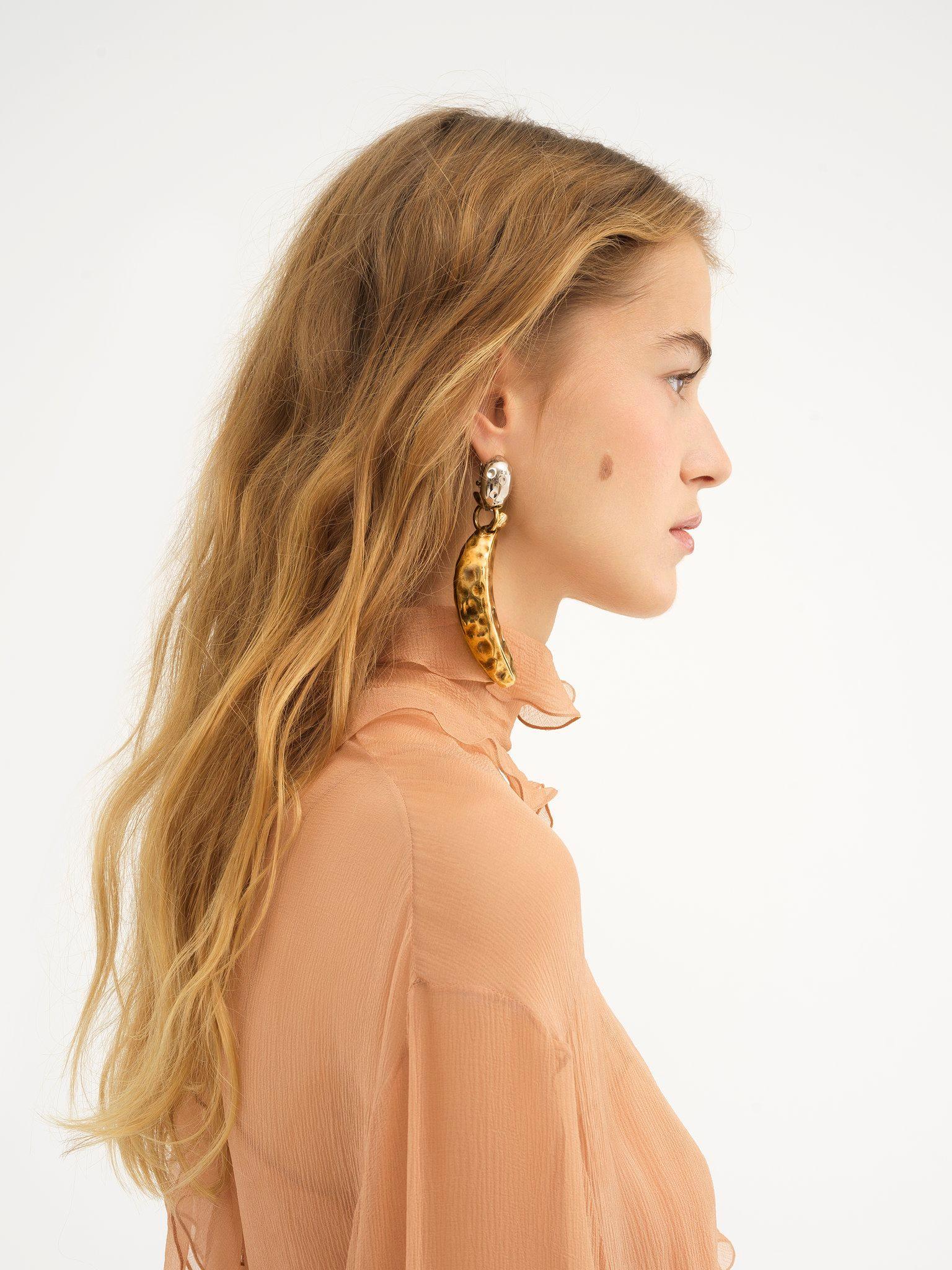 The Chloé Bananas earrings Product Image