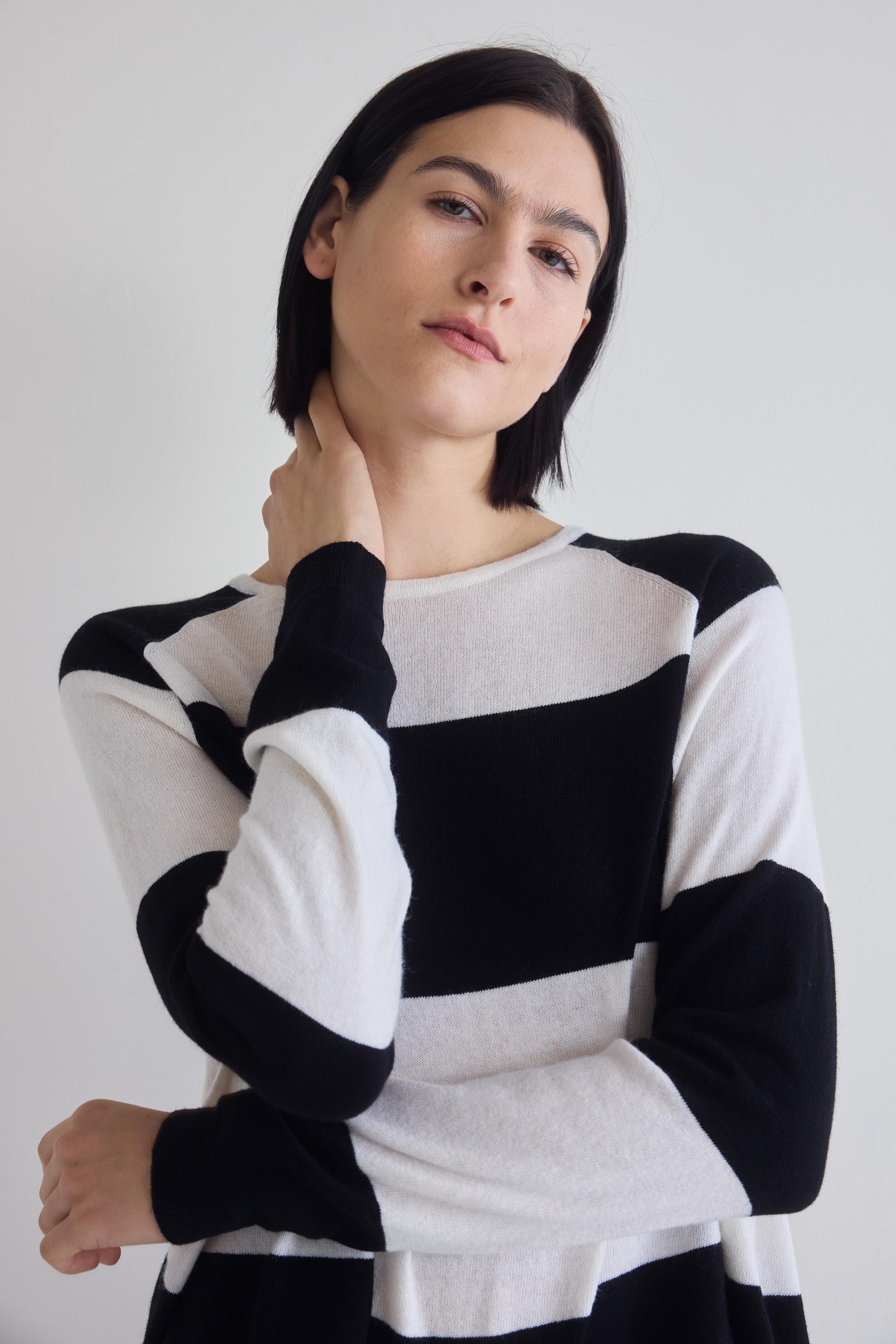 The Eco Raglan Sweater Product Image