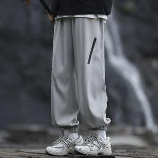 Mid Rise Plain Straight Leg Sweatpants Product Image