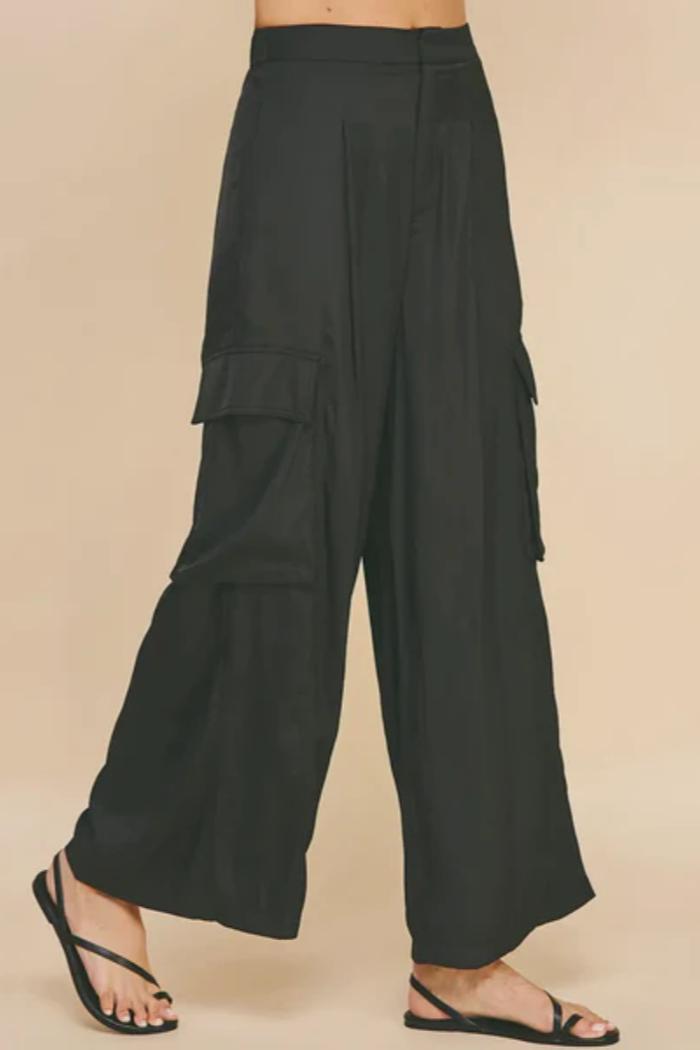 Relaxed Fit Cargo Pants Product Image