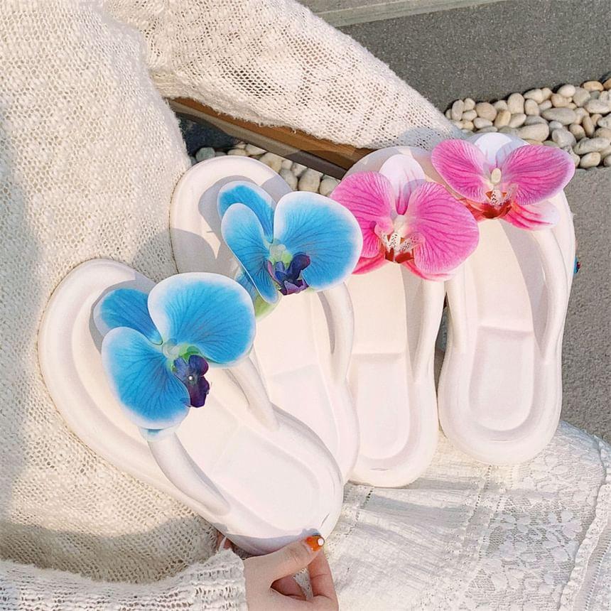 Flower Flip Flops Product Image