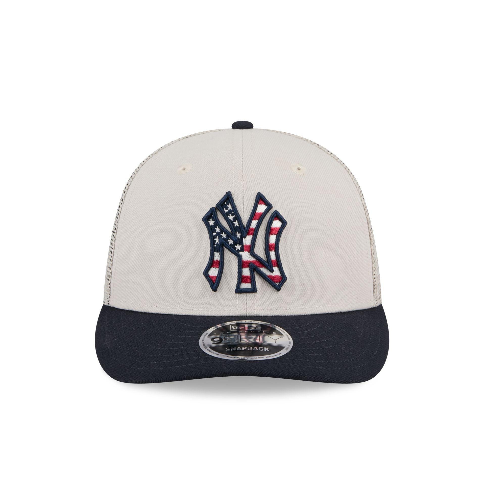 New York Yankees Independence Day 2024 Low Profile 9FIFTY Trucker Hat Male Product Image