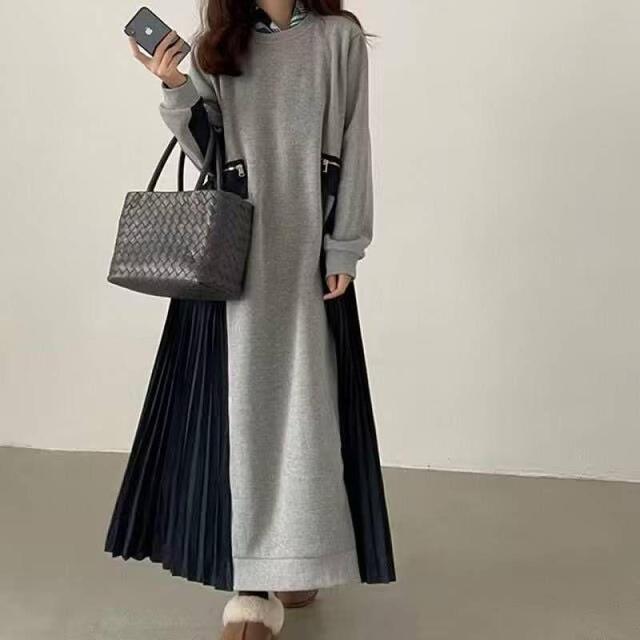 Long-Sleeve Crew Neck Two Tone Pleated Hem Maxi Sweatshirt Dress Product Image