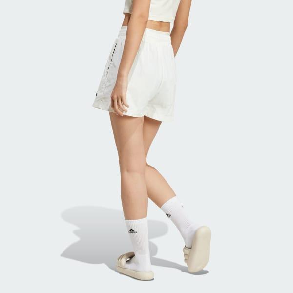 City Escape Woven Shorts Product Image